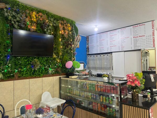 halal restaurant in porto-inside-2